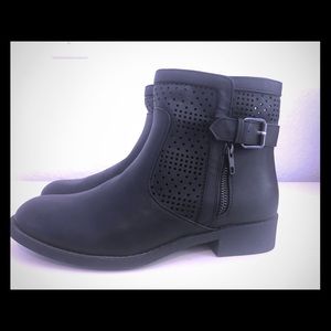 Black ankle boots